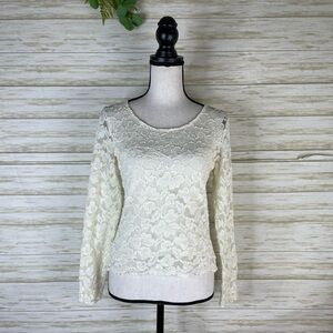 Vintage Neiman Marcus Ivory Stretch Lace Sheer Layering Long Sleeve Top